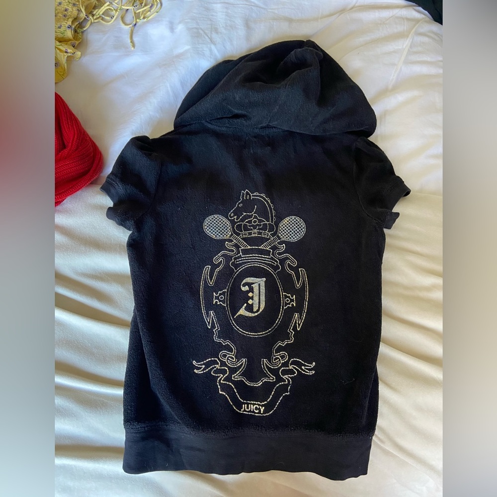 The CUTEST Juicy Couture short-sleeved zip up!!